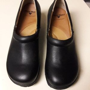 Nurse Mates clogs size 9